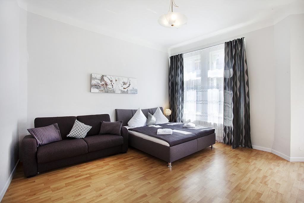Appartamento Spacious Ruterra 3bdr Flat Praga