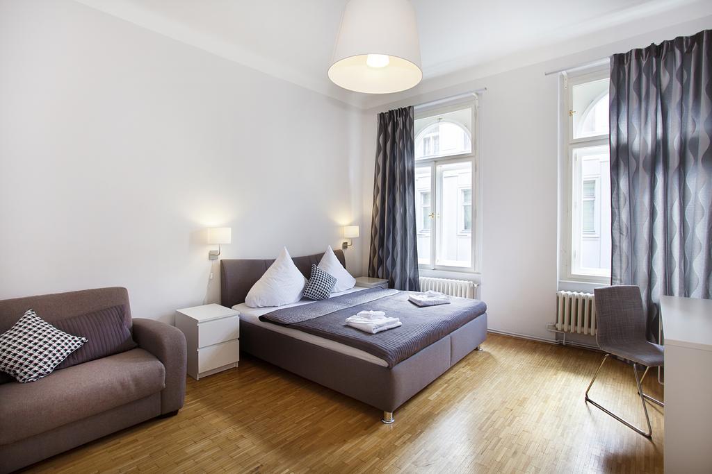 Spacious Ruterra 3bdr Flat * Praga